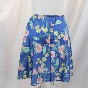 Vintage 1970's Vanity Fair Old Store Stock Floral Half Slip